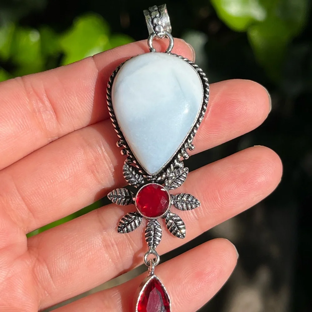 925 silver‎ plated Owhyee Opal pendant